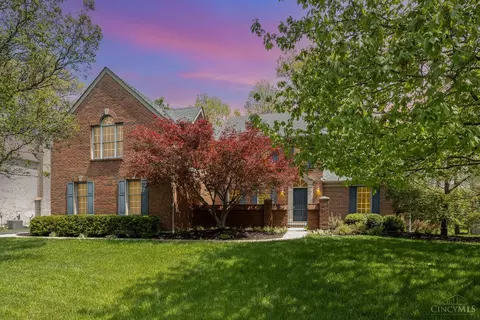 7574 Brookstone Dr, West Chester, OH 45069
