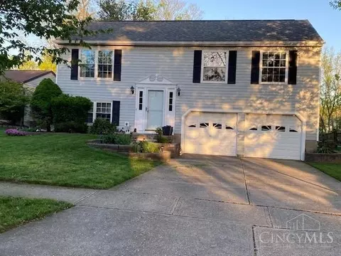 8215 Winding Trail Pl, Mason, OH 45040