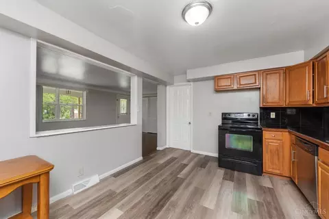 Entry Way - 4648 Aston Rd, Cincinnati, OH 45244 photo 1 of 1