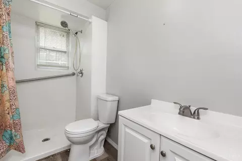 Bath - 4648 Aston Rd, Cincinnati, OH 45244 photo 1 of 1