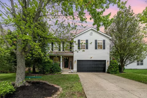 3898 Pebble Creek Ln, Amelia, OH 45102