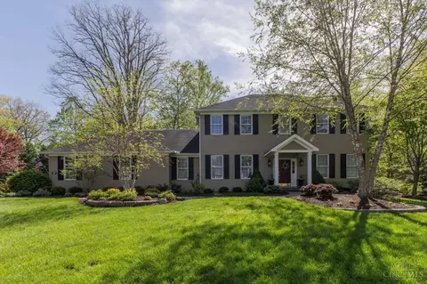 1335 Eastman Ln, Hamilton Township, OH 45039