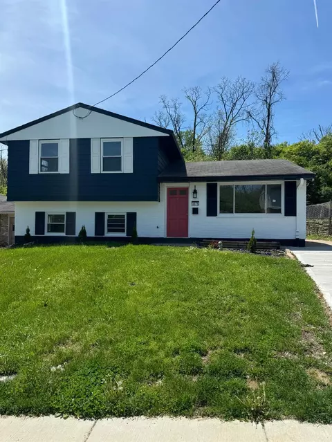 3375 Bighorn Ct, Cincinnati, OH 45211