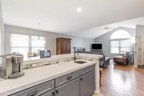 534 Davis Rd, Cincinnati, OH 45255 photo 20