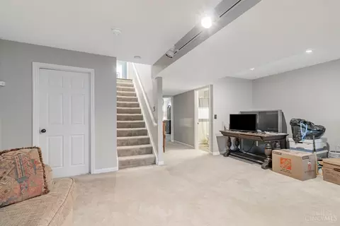 534 Davis Rd, Cincinnati, OH 45255 photo 12