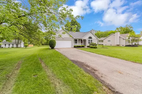 534 Davis Rd, Cincinnati, OH 45255 photo 3