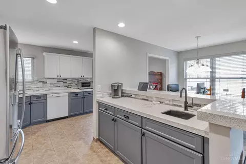 534 Davis Rd, Cincinnati, OH 45255 photo 21