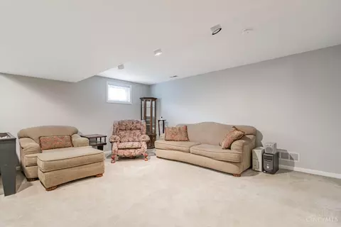 534 Davis Rd, Cincinnati, OH 45255 photo 14