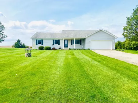 462 St Rt 72, Richland Twp, OH 45169