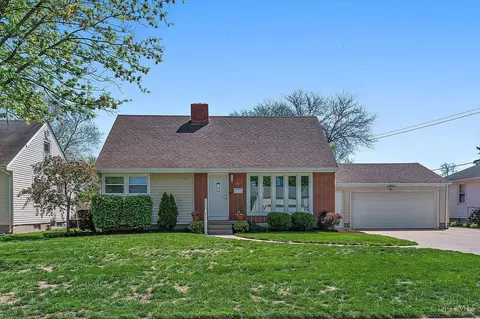 4960 Southview Dr, Fairfield, OH 45014