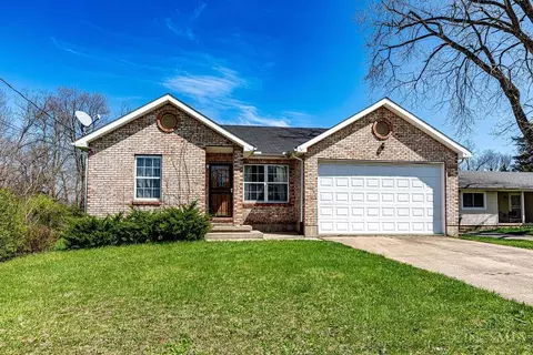 111 Melanee Ln, Oxford, OH 45056