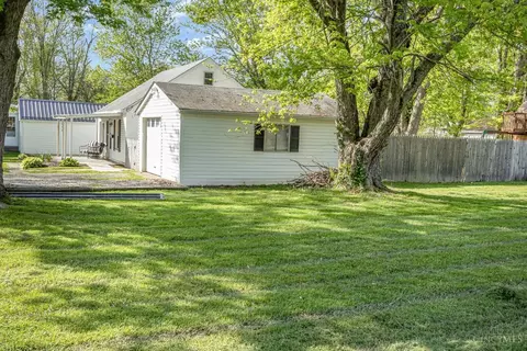 Exterior - 322 Willow St, Williamsburg, OH 45176 photo 7 of 11