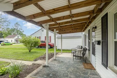 Exterior - 322 Willow St, Williamsburg, OH 45176 photo 11 of 11