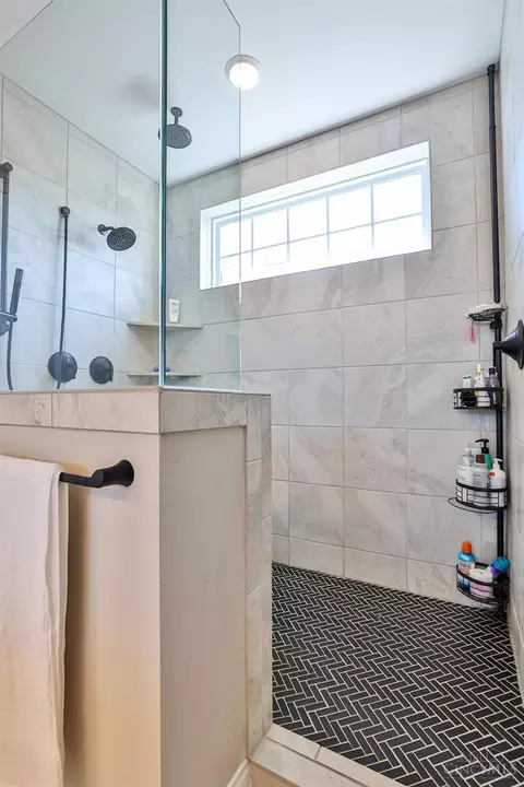 4191 Parkview Dr, Blue Ash, OH 45242 photo 39
