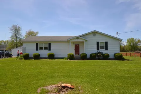 15381 Eastwood Rd, Williamsburg, OH 45176