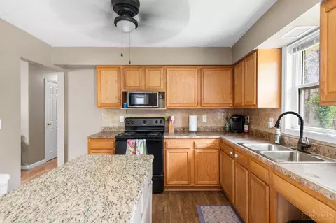 Kitchen - 259 Third St, Williamsburg, OH 45176 photo 6 of 6