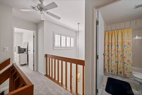 Entry Way - 7292 Galbraith Rd, Cincinnati, OH 45243 photo 5 of 5