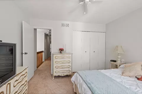 Bedroom - 7292 Galbraith Rd, Cincinnati, OH 45243 photo 5 of 5