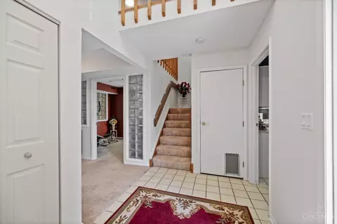 Entry Way - 7292 Galbraith Rd, Cincinnati, OH 45243 photo 1 of 5