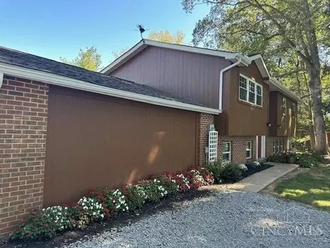 5251 Caleb Hill Rd, Hillsboro, OH 45133