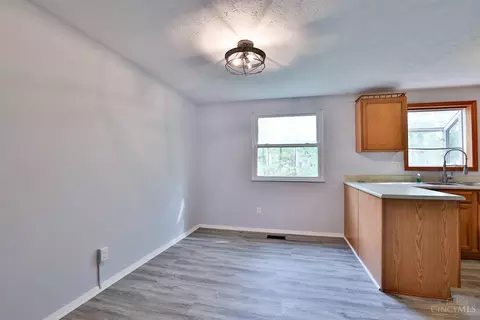 4558 Treeview Ct, Batavia, OH 45103 photo 12