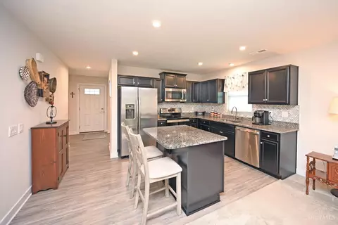 Kitchen - 37 Platform St, Amelia, OH 45102 photo 2 of 5