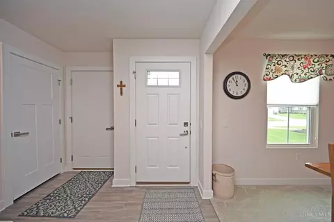 Entry Way - 37 Platform St, Amelia, OH 45102 photo 1 of 2