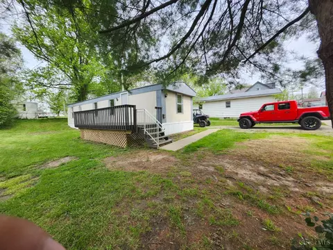 107 Elm St, Georgetown, OH 45121