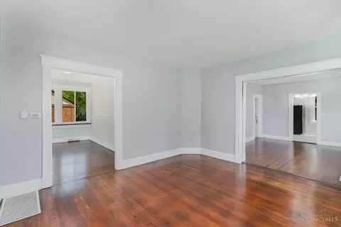 1329 N Bend Rd, Cincinnati, OH 45224 photo 12