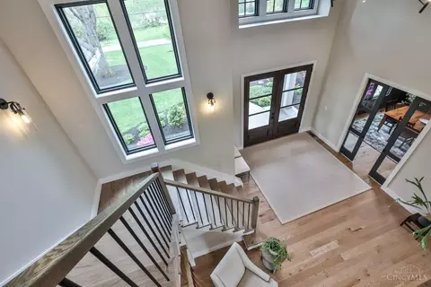 Entry Way - 5705 Graves Rd, Cincinnati, OH 45243 photo 3 of 6