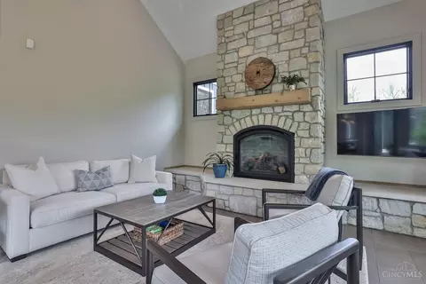 Living - 5705 Graves Rd, Cincinnati, OH 45243 photo 7 of 7