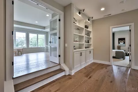 Entry Way - 5705 Graves Rd, Cincinnati, OH 45243 photo 6 of 6