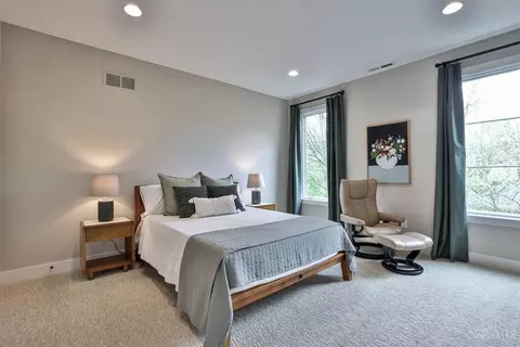 Bedroom - 5705 Graves Rd, Cincinnati, OH 45243 photo 3 of 7