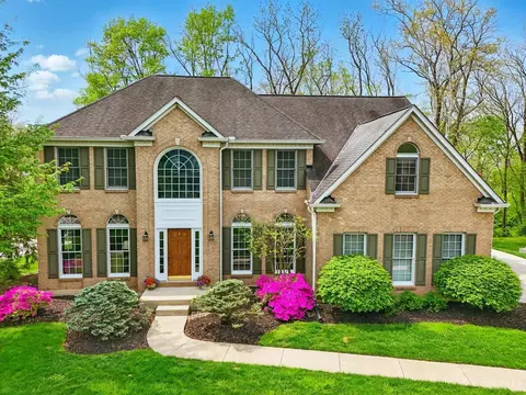 3397 Broken Ridge Dr, Mason, OH 45040