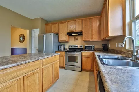 12003 Brookway Dr, Cincinnati, OH 45240 photo 15