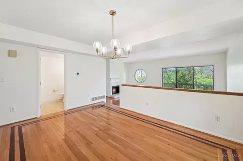 Dining - 7264 Galbraith Rd, Cincinnati, OH 45243 photo 1 of 3