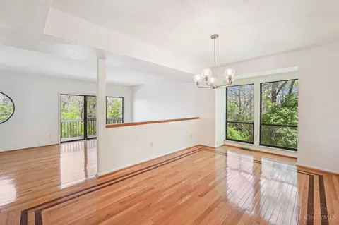 Dining - 7264 Galbraith Rd, Cincinnati, OH 45243 photo 2 of 3