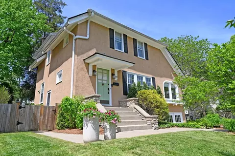 1215 Delta Ave, Cincinnati, OH 45208
