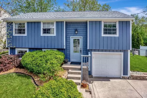 116 Western Ridge Dr, Cleves, OH 45002