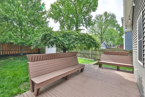 Exterior - 1332 Cryer Ave, Cincinnati, OH 45208 photo 6 of 10