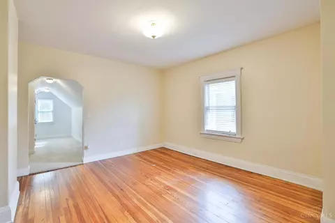 Bedroom - 1332 Cryer Ave, Cincinnati, OH 45208 photo 1 of 9