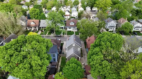 View/Area - 1332 Cryer Ave, Cincinnati, OH 45208 photo 6 of 8