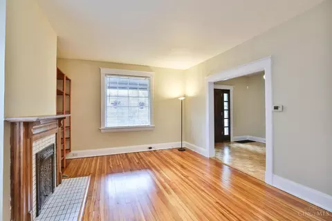 Living - 1332 Cryer Ave, Cincinnati, OH 45208 photo 2 of 6