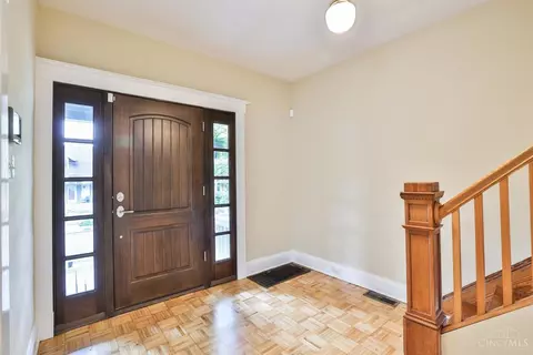Entry Way - 1332 Cryer Ave, Cincinnati, OH 45208 photo 2 of 3