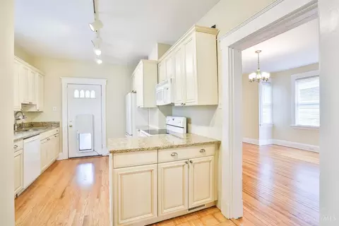 Kitchen - 1332 Cryer Ave, Cincinnati, OH 45208 photo 3 of 3
