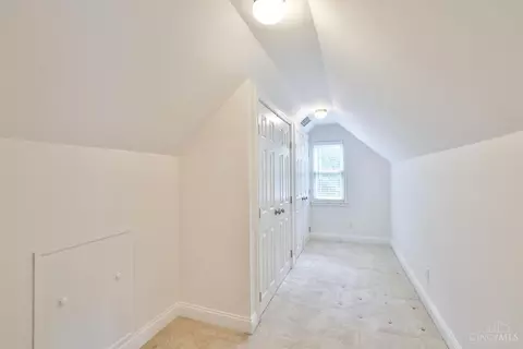Entry Way - 1332 Cryer Ave, Cincinnati, OH 45208 photo 3 of 3