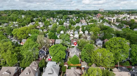 View/Area - 1332 Cryer Ave, Cincinnati, OH 45208 photo 7 of 8