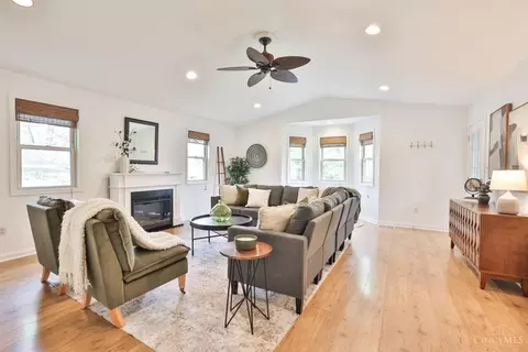 Living - 4122 Estermarie Dr, Cincinnati, OH 45236 photo 3 of 6