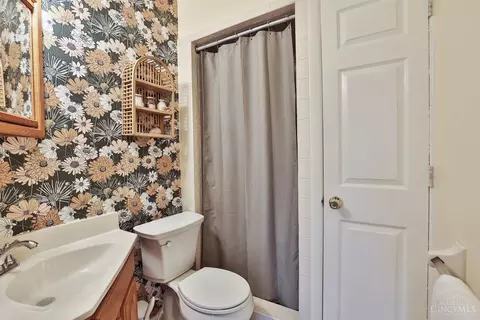 Bath - 4122 Estermarie Dr, Cincinnati, OH 45236 photo 3 of 3