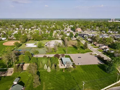 View/Area - 4122 Estermarie Dr, Cincinnati, OH 45236 photo 9 of 11